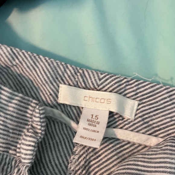 Women’s chicos - Picture 3 of 3